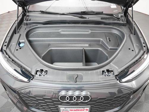 2025 Audi Q6 e-tron Premium Plus quattro