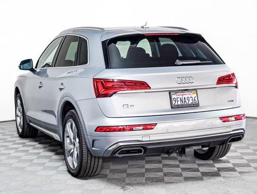 2023 Audi Q5 45 S line Premium Plus
