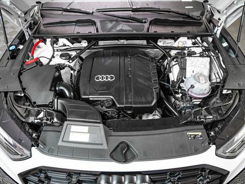 2025 Audi Q5 45 S line Premium