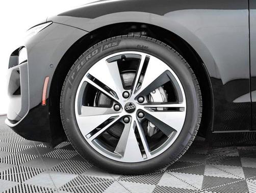 2025 Audi A6 e-tron Prestige