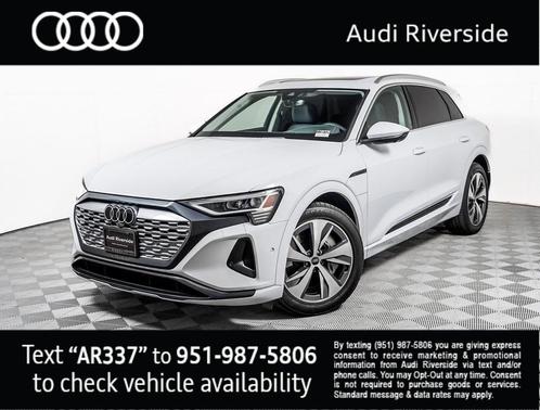Glacier White Metallic 2024 Audi Q8 e-tron Premium Plus