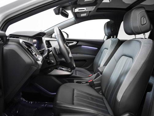 2024 Audi Q4 e-tron Premium Plus 55 quattro