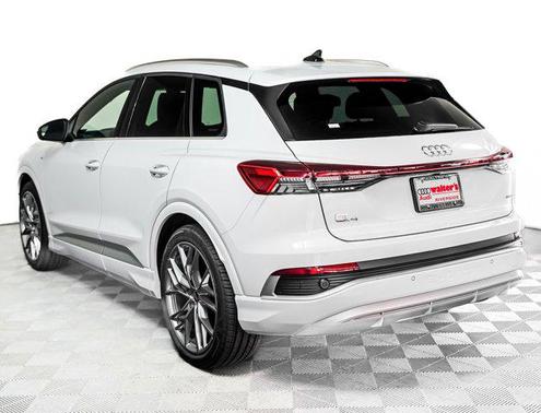 2025 Audi Q4 e-tron Premium Plus 55 quattro