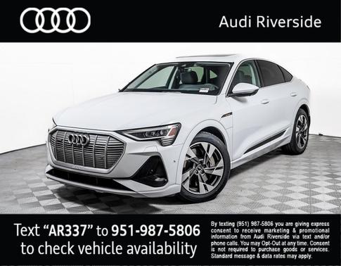 Glacier White Metallic 2022 Audi e-tron Sportback S line Premium Plus