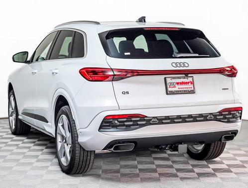 2025 Audi Q5 Premium Plus