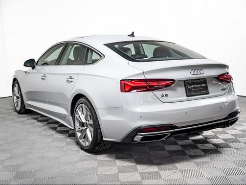 Glacier White Metallic 2023 Audi A5 Sportback Premium