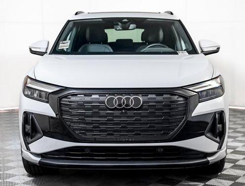 2024 Audi Q4 e-tron Premium Plus 55 quattro