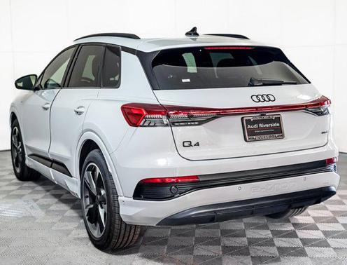 2024 Audi Q4 e-tron Premium Plus 55 quattro