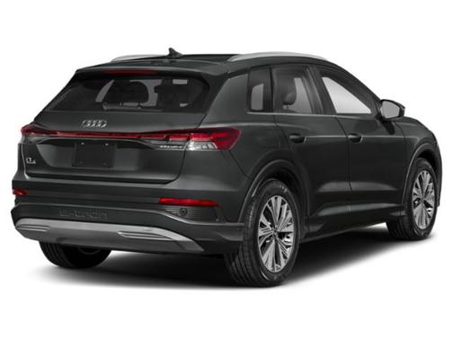 Mythos Black Metallic 2024 Audi Q4 e-tron Premium 55 quattro