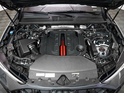 2025 Audi SQ5 3.0T Premium Plus