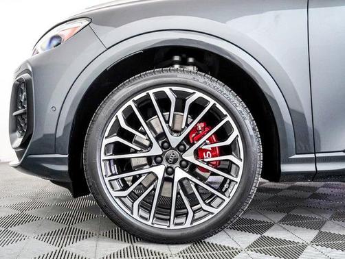 2025 Audi SQ5 3.0T Premium Plus