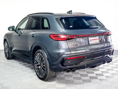 2025 Audi SQ5 3.0T Premium Plus