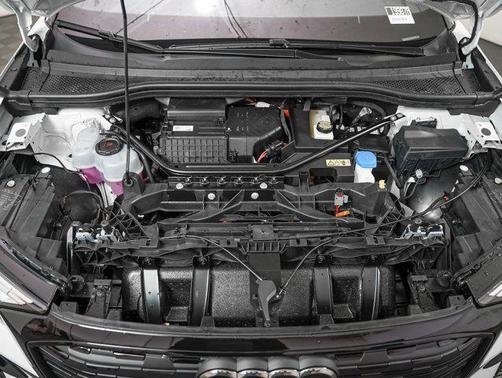 2025 Audi Q4 e-tron Sportback Premium Plus 55 quattro