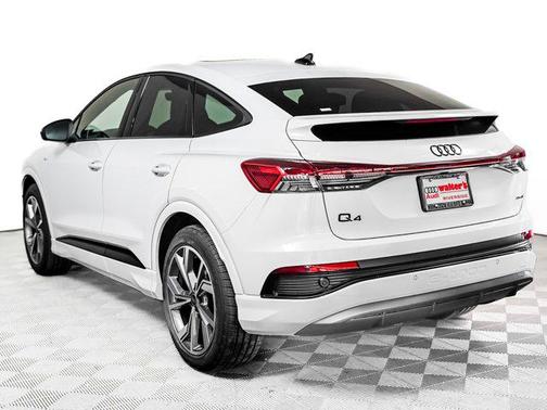 2025 Audi Q4 e-tron Sportback Premium Plus 55 quattro