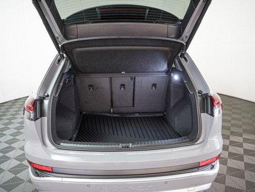 2025 Audi Q4 e-tron Premium 55 quattro