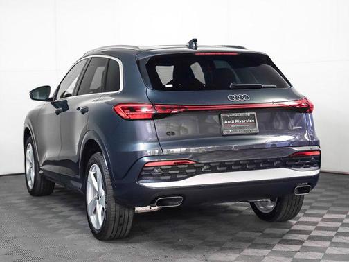 2025 Audi Q5 Premium Plus TFSI quattro S tronic