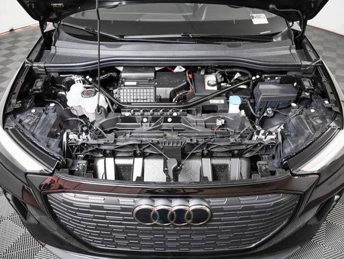 2025 Audi Q4 e-tron Premium 45 RWD