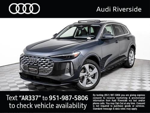 Tambora Gray Metallic 2025 Audi Q5 Premium Plus TFSI quattro S tronic