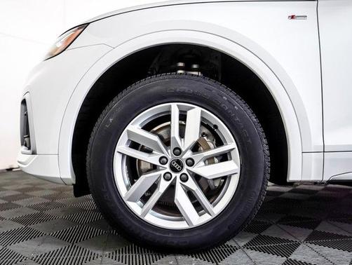 2022 Audi Q5 45 S line Premium