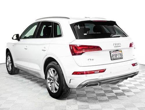 2022 Audi Q5 45 S line Premium