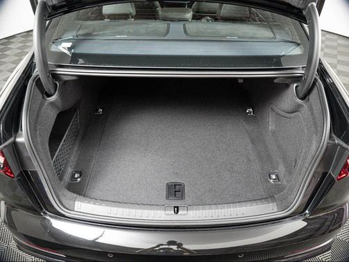 Mythos Black Metallic 2025 Audi A6 55 Prestige