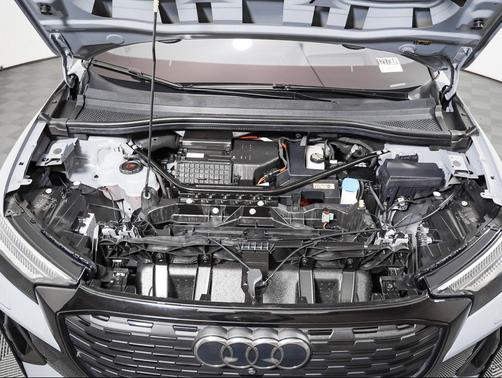 Pebble Gray 2024 Audi Q4 e-tron Prestige 55 quattro