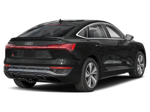 Glacier White Metallic 2024 Audi Q8 e-tron Premium Plus