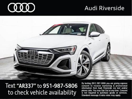 Glacier White Metallic 2024 Audi Q8 e-tron Premium Plus