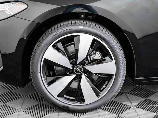 2025 Audi A5 Premium Plus TFSI quattro S tronic