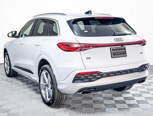 2025 Audi Q5 Premium Plus TFSI quattro S tronic