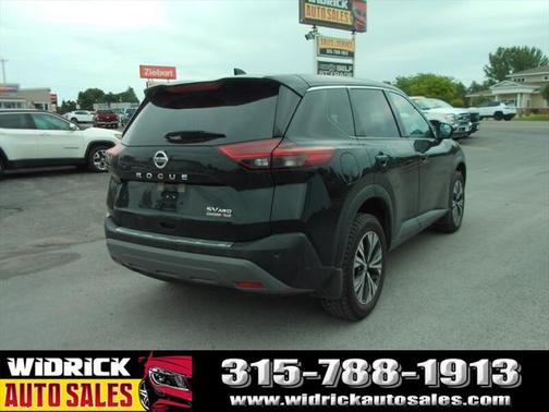 2021 Nissan Rogue SV
