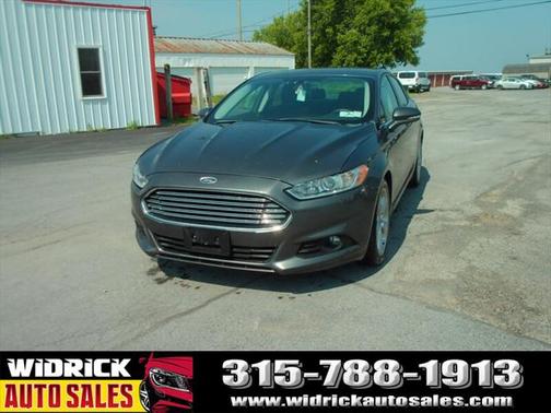 2015 Ford Fusion SE