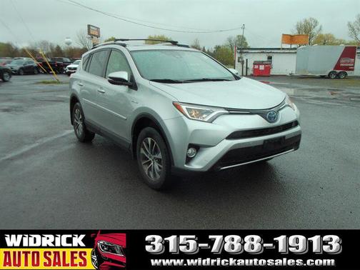 Classic Silver Metallic 2016 Toyota RAV4 Hybrid XLE
