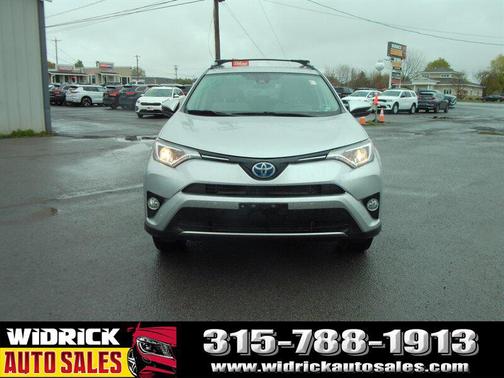 Classic Silver Metallic 2016 Toyota RAV4 Hybrid XLE