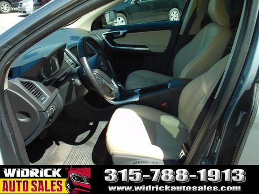 Osmium Grey Metallic 2016 Volvo XC60 T6 Drive-E