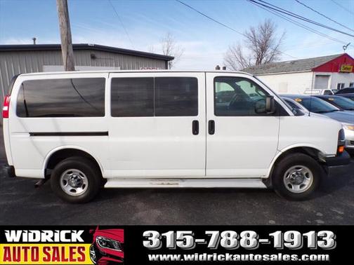 2016 Chevrolet Express 3500 LT