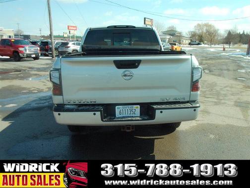 2018 Nissan Titan SV