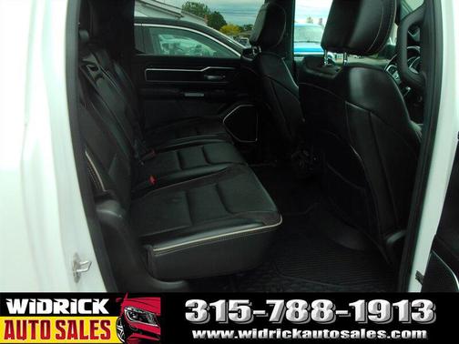 Ivory Tri-Coat Pearl 2019 RAM 1500 Laramie