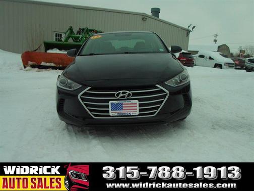 2018 Hyundai ELANTRA SE