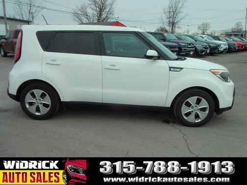 2015 Kia Soul Base
