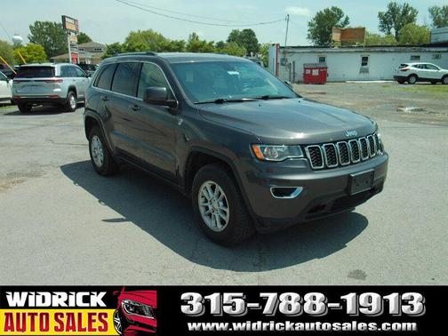 Granite Crystal Metallic Clear Coat 2019 Jeep Grand Cherokee Laredo