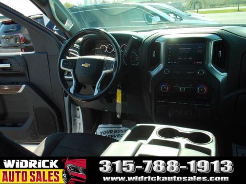 Summit White 2022 Chevrolet Silverado 1500 Limited LT