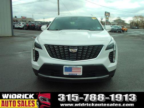 Crystal White Tricoat 2020 Cadillac XT4 Premium Luxury