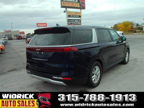 2024 Kia Carnival LX