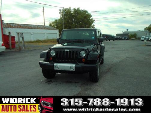 2013 Jeep Wrangler Unlimited Sahara