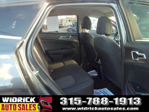 2023 Kia Sportage Hybrid LX