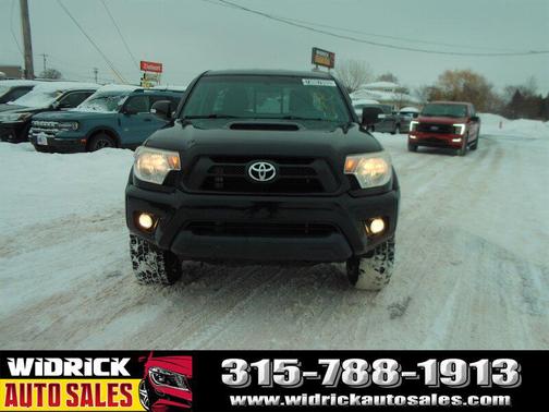 2015 Toyota Tacoma Base
