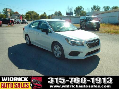 2019 Subaru Legacy Base