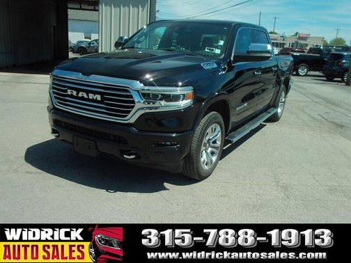 Diamond Black Crystal Pearl Coat 2022 RAM 1500 Longhorn
