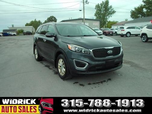 2017 Kia Sorento LX